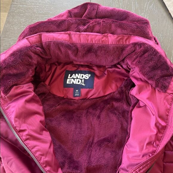 Lands' End PRIMALOFT Warm Burgundy Puffer Jacket Winter Coat Faux Fur Trim Sz M - Picture 16 of 16